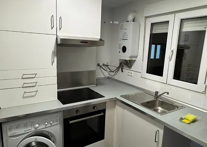 Plaza La Reina 3Th Floor & No Elevator