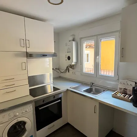 Plaza La Reina 3Th Floor & No Elevator 발렌시아