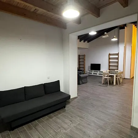 Appartamento Plaza La Reina 3th Floor & No Elevator