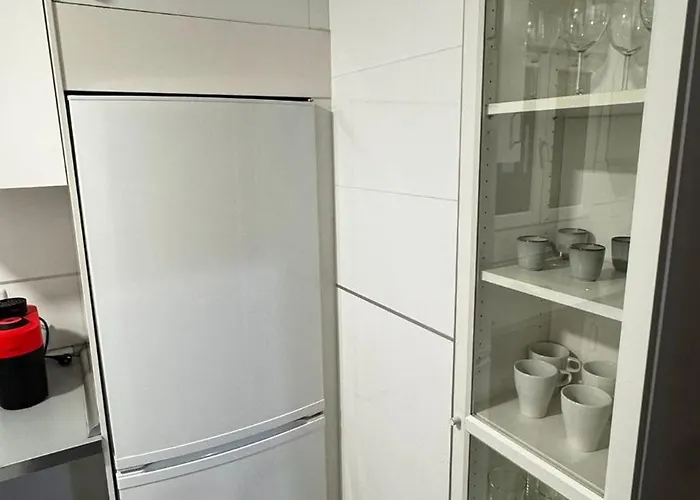 Plaza La Reina 3th Floor & No Elevator *